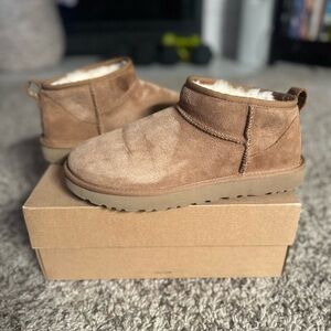 Ugg super ultra mini in chestnut
